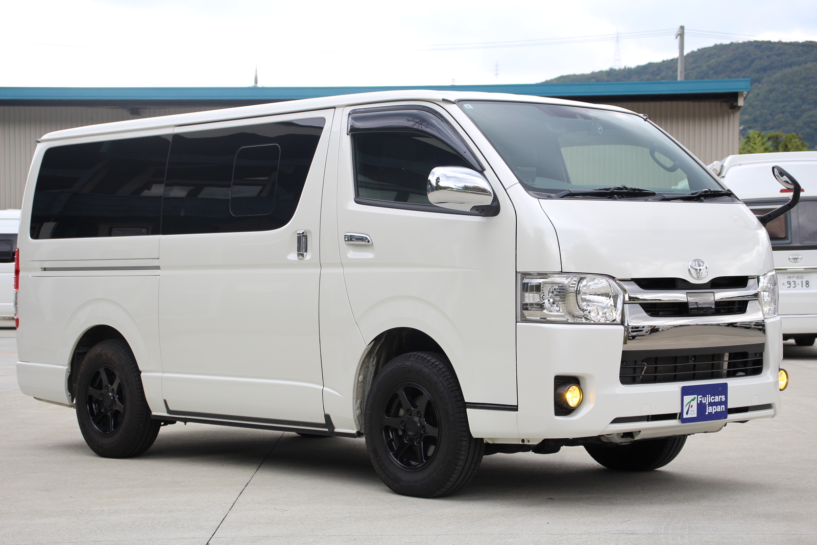 トヨタ レジアスエース ﾀﾞｰｸﾌﾟﾗｲﾑⅡ ﾍﾞｯﾄﾞｷｯﾄ FFﾋｰﾀｰ 4WD