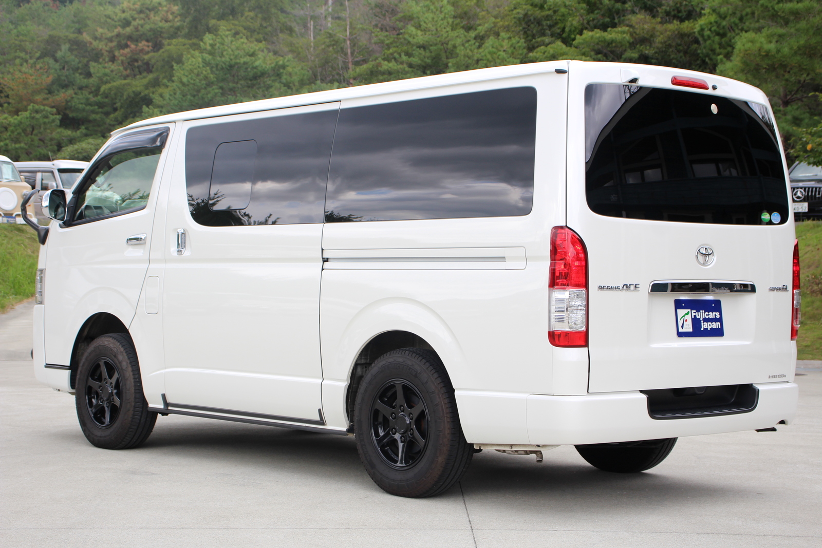 トヨタ レジアスエース ﾀﾞｰｸﾌﾟﾗｲﾑⅡ ﾍﾞｯﾄﾞｷｯﾄ FFﾋｰﾀｰ 4WD