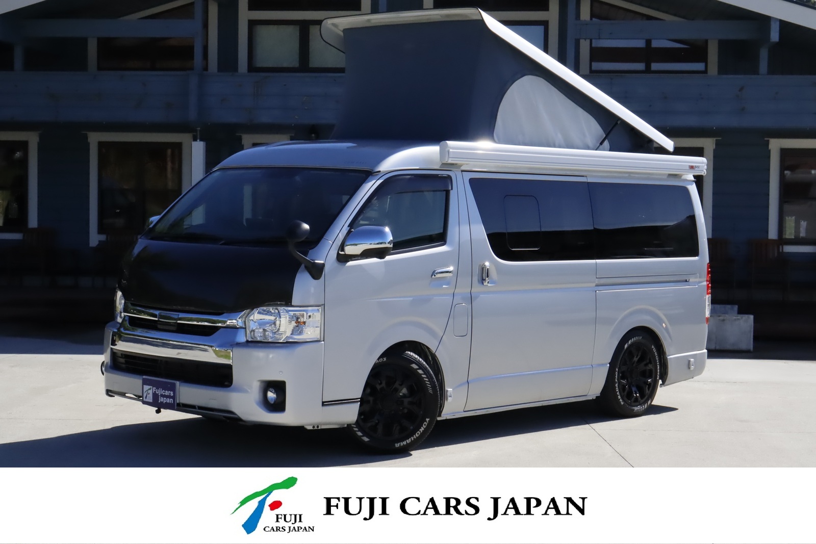 キャンピングカー バンコン ハイエース ホワイトハウス コンパス