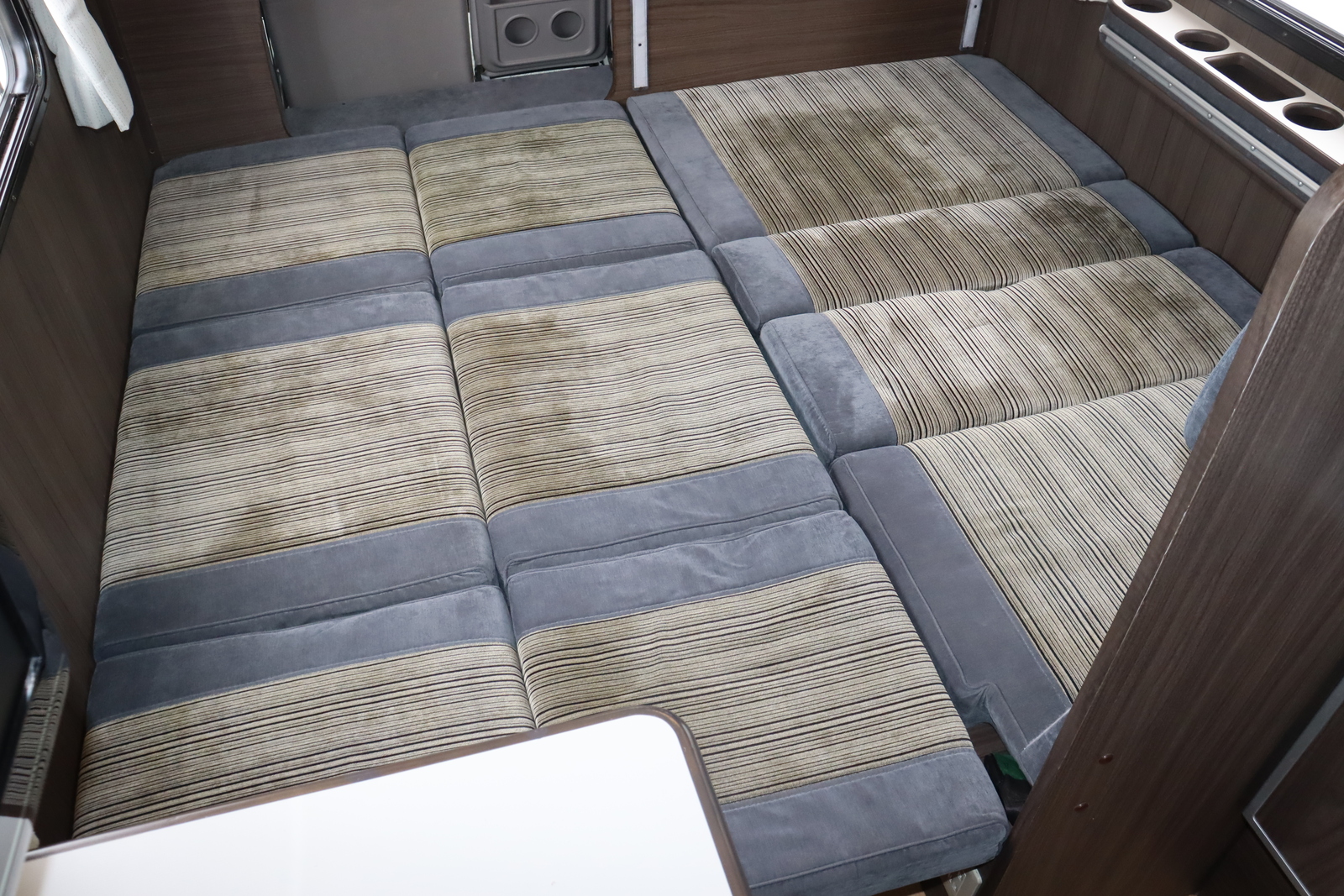 キャンピングカー キャブコン ｶﾑﾛｰﾄﾞ 東和 ｳﾞｫｰﾝDC