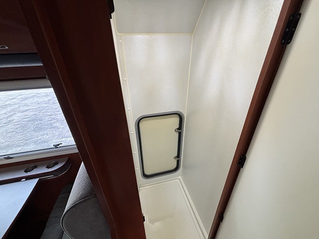 キャンピングカー キャブコン ｶﾑﾛｰﾄﾞ ﾅｯﾂRV ｸﾚｿﾝﾎﾞﾔｰｼﾞｭ