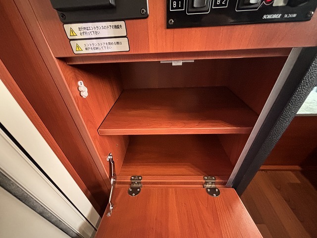 キャンピングカー キャブコン ｶﾑﾛｰﾄﾞ ﾅｯﾂRV ｸﾚｿﾝﾎﾞﾔｰｼﾞｭ