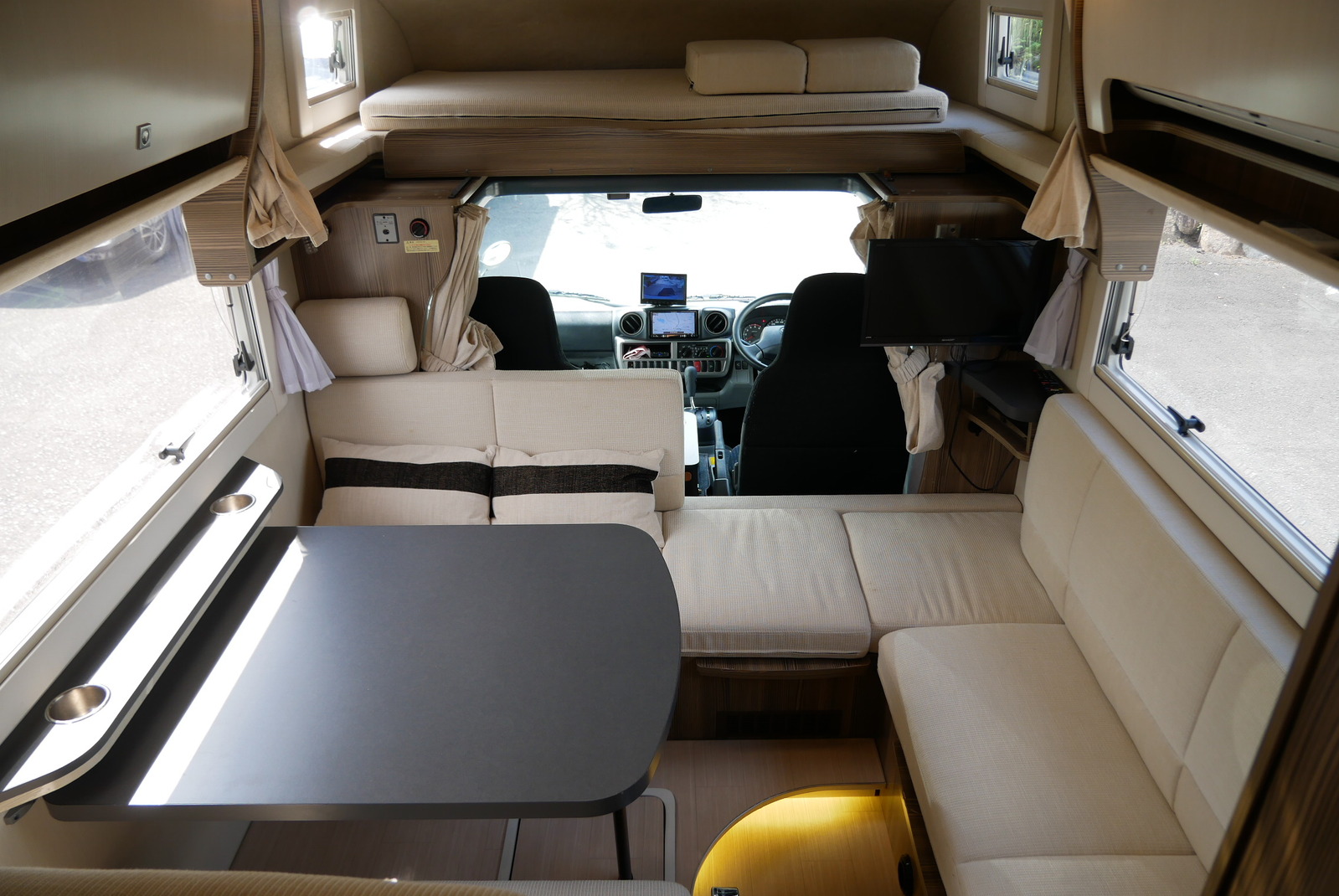 キャンピングカー キャブコン ｶﾑﾛｰﾄﾞ ﾊﾞﾝﾃｯｸ ｼﾞﾙ 家庭用ｴｱｺﾝ 4WD