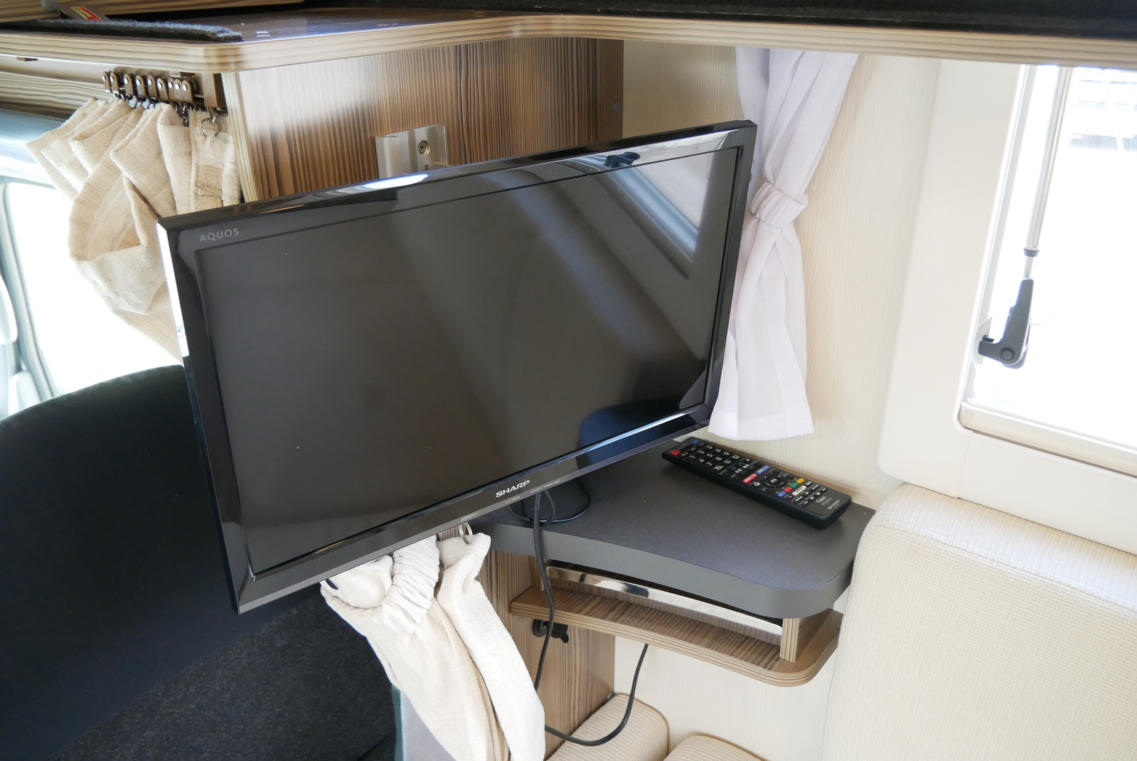 キャンピングカー キャブコン ｶﾑﾛｰﾄﾞ ﾊﾞﾝﾃｯｸ ｼﾞﾙ 家庭用ｴｱｺﾝ 4WD