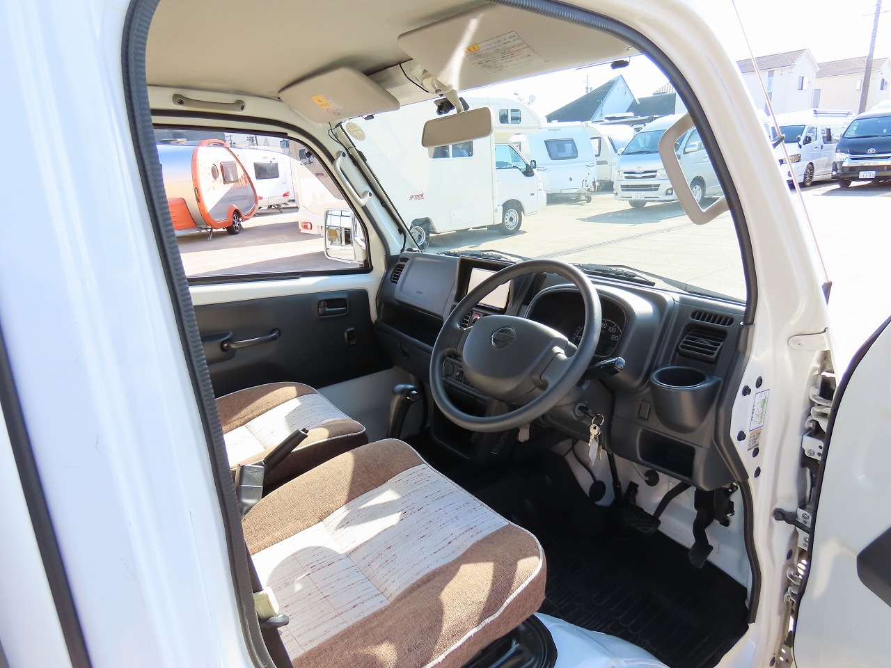 キャンピングカー 軽キャンパー NT100ｸﾘｯﾊﾟｰ 東和 ｲﾝﾃﾞｨ108 4WD