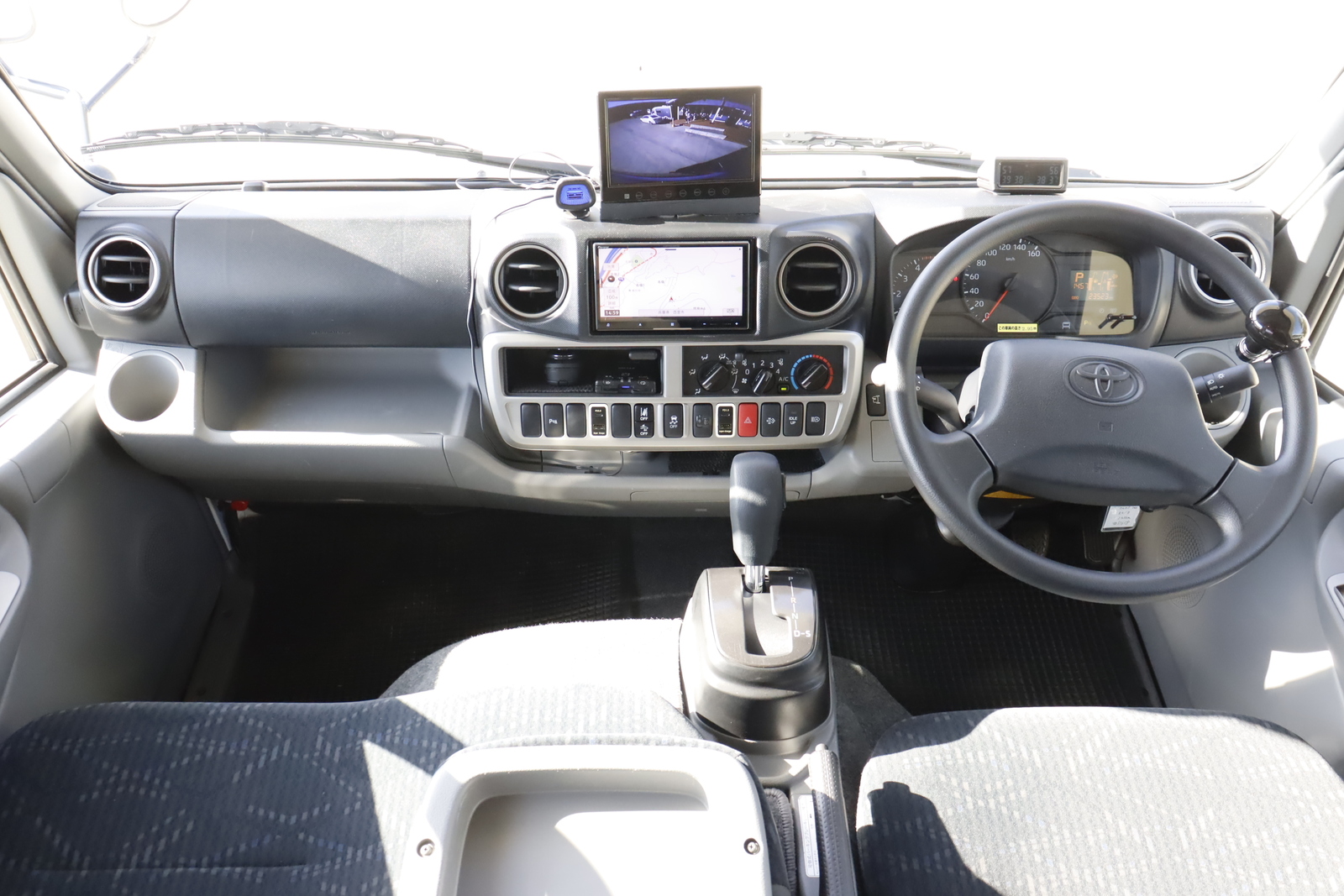 キャンピングカー キャブコン ｶﾑﾛｰﾄﾞ ﾊﾞﾝﾃｯｸ ｼﾞﾙ 家庭用AC FFﾋｰﾀｰ