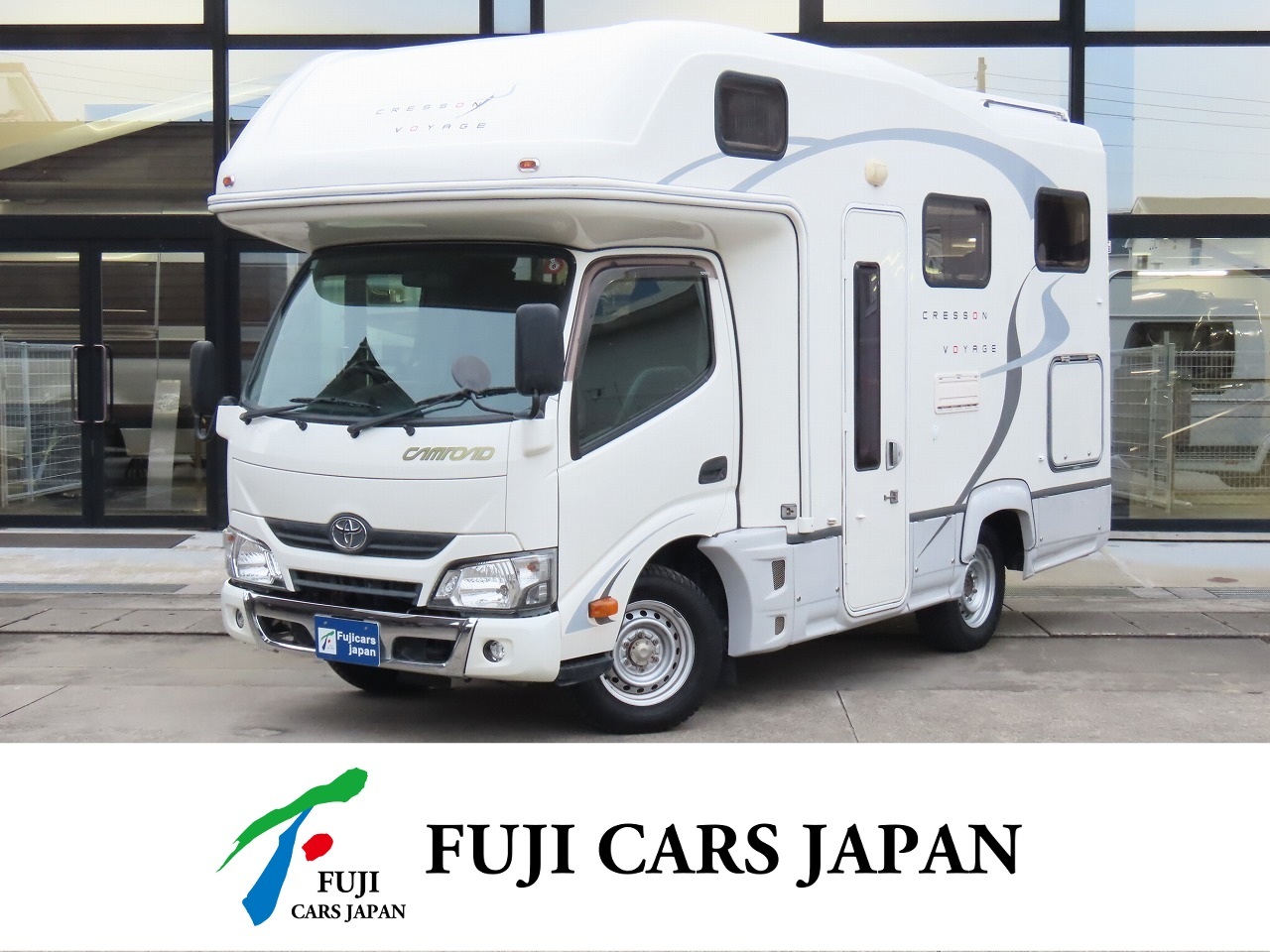 キャンピングカー キャブコン カムロード ナッツRV製　クレソンボヤージュ　タイプX