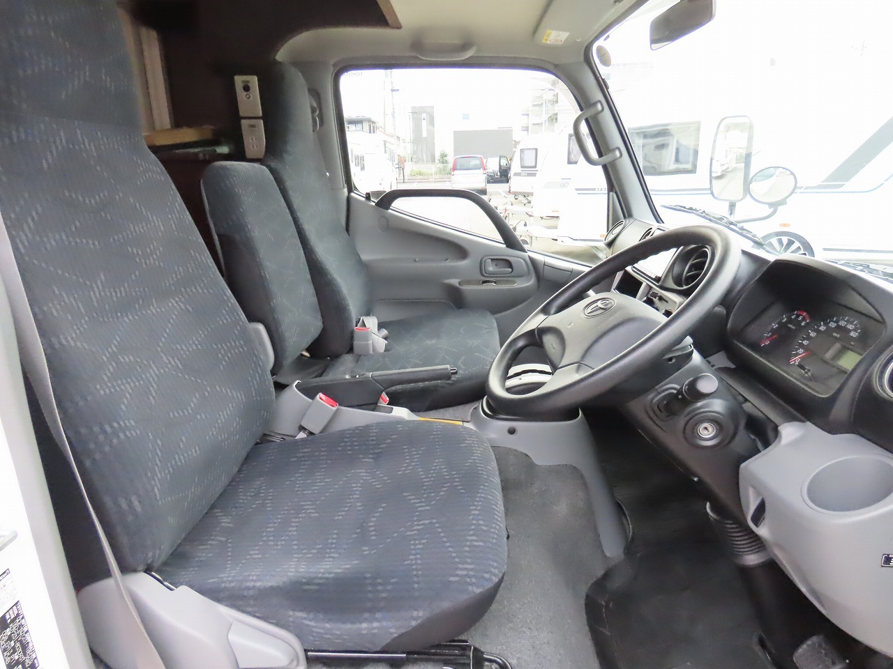 キャンピングカー キャブコン ｶﾑﾛｰﾄﾞ ﾅｯﾂRV製　ｸﾚｿﾝﾎﾞﾔｰｼﾞｭ　ﾀｲﾌﾟX