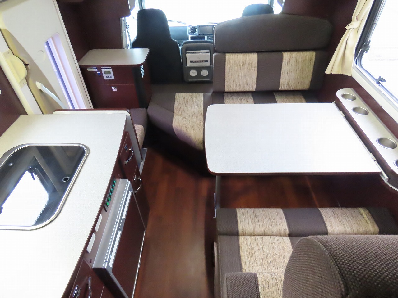 キャンピングカー キャブコン ｶﾑﾛｰﾄﾞ ﾅｯﾂRV製　ｸﾚｿﾝﾎﾞﾔｰｼﾞｭ　ﾀｲﾌﾟX