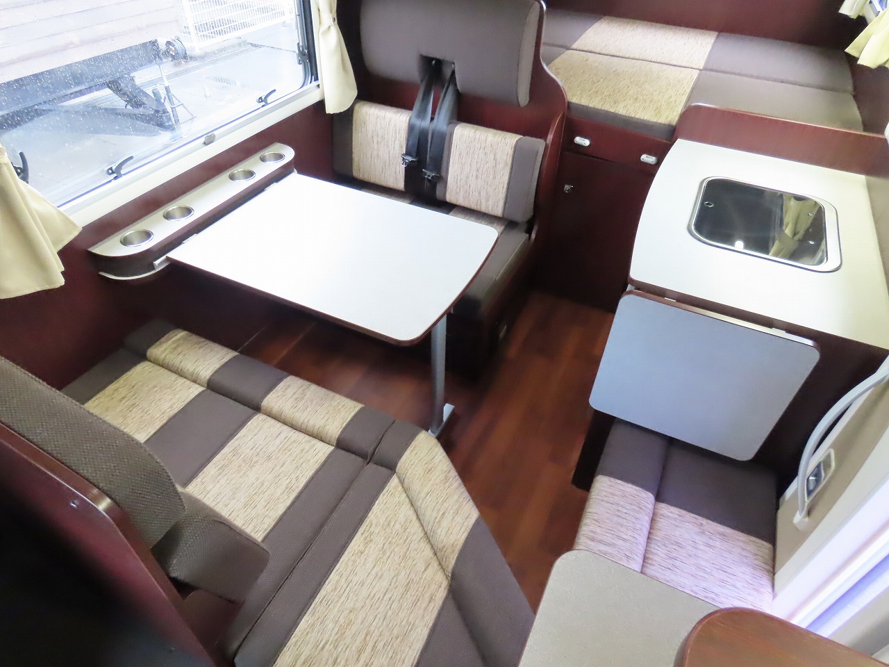 キャンピングカー キャブコン ｶﾑﾛｰﾄﾞ ﾅｯﾂRV製　ｸﾚｿﾝﾎﾞﾔｰｼﾞｭ　ﾀｲﾌﾟX