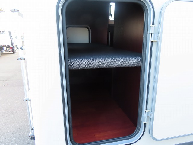 キャンピングカー キャブコン ｶﾑﾛｰﾄﾞ ﾅｯﾂRVｸﾚｿﾝﾎﾞﾔｰｼﾞｭｴﾎﾞﾗｲﾄ 