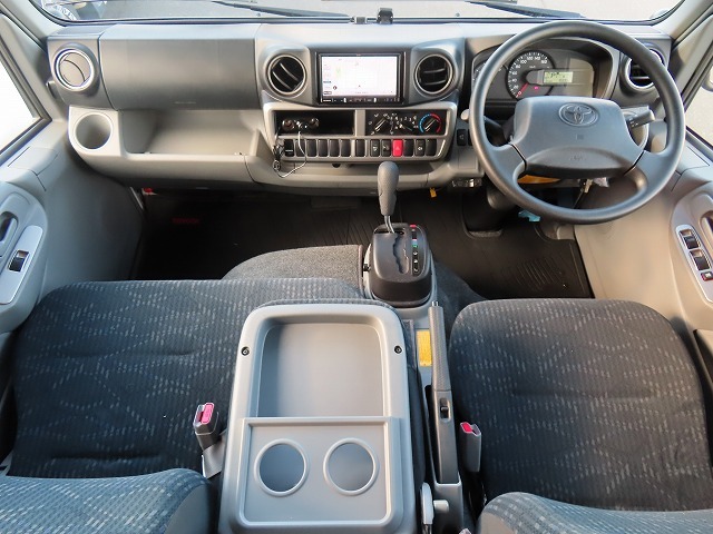 キャンピングカー キャブコン ｶﾑﾛｰﾄﾞ ﾅｯﾂRVｸﾚｿﾝﾎﾞﾔｰｼﾞｭｴﾎﾞﾗｲﾄ 