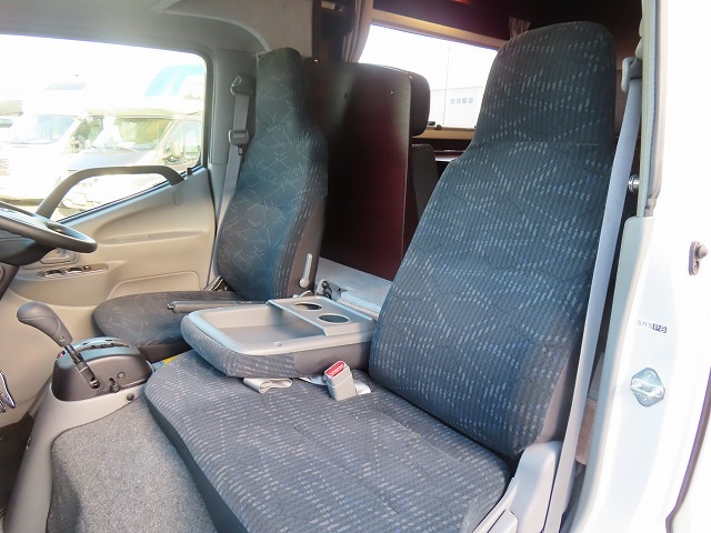 キャンピングカー キャブコン ｶﾑﾛｰﾄﾞ ﾅｯﾂRVｸﾚｿﾝﾎﾞﾔｰｼﾞｭｴﾎﾞﾗｲﾄ 