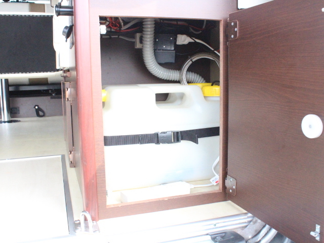 キャンピングカー バンコン OMC ﾂｱｰｽﾞﾜｲﾄﾞ FFﾋｰﾀｰ 冷蔵庫 ﾚﾝｼﾞ