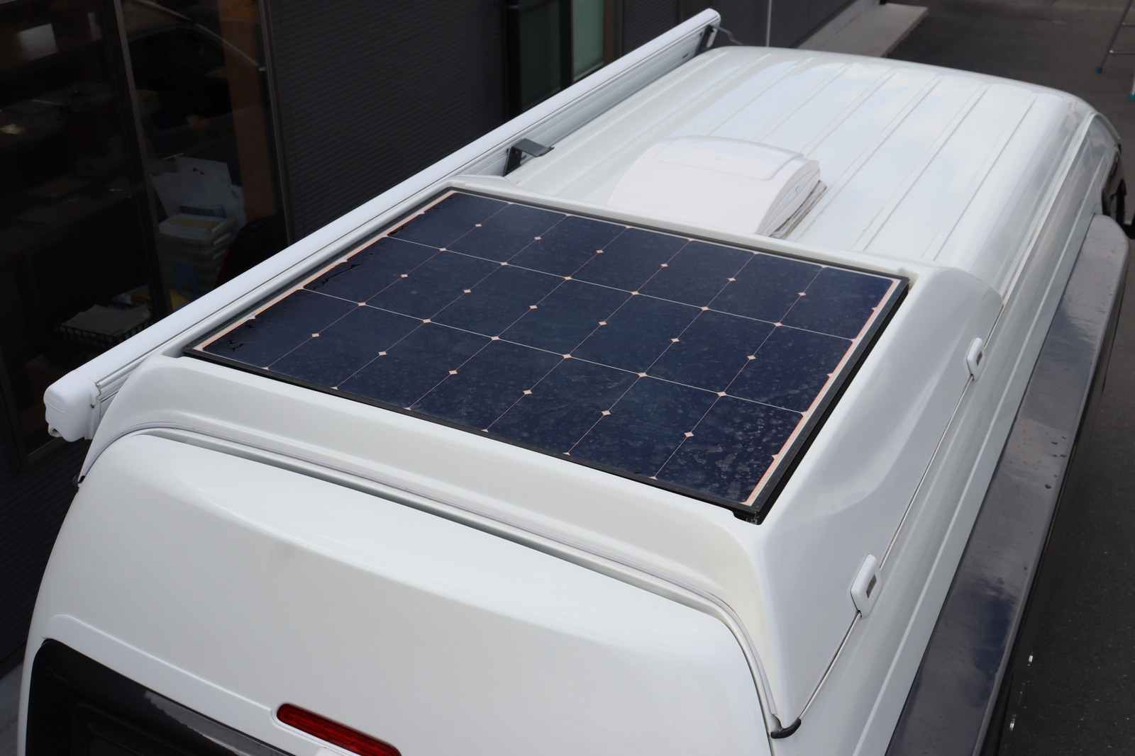 キャンピングカー バンコン ﾊｲｴｰｽ ﾊﾞｰﾃﾞﾝ ｶﾘﾓｸ ｸﾞﾗﾝﾃﾞ仕様 4WD