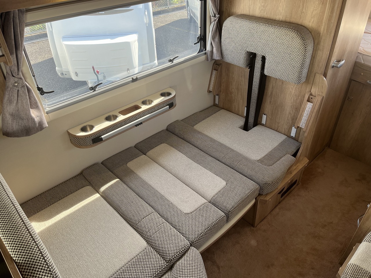 キャンピングカー キャブコン ﾅｯﾂRV ｸﾚｱ5.3X ﾊｲﾊﾟｰｴﾎﾞⅢ 4WD