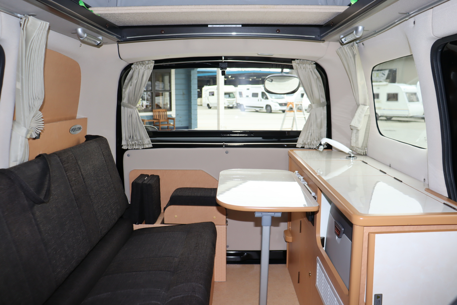 キャンピングカー バンコン NV200ﾊﾞﾈｯﾄ ﾎﾟｯﾌﾟｺﾝeE FFﾋｰﾀｰ