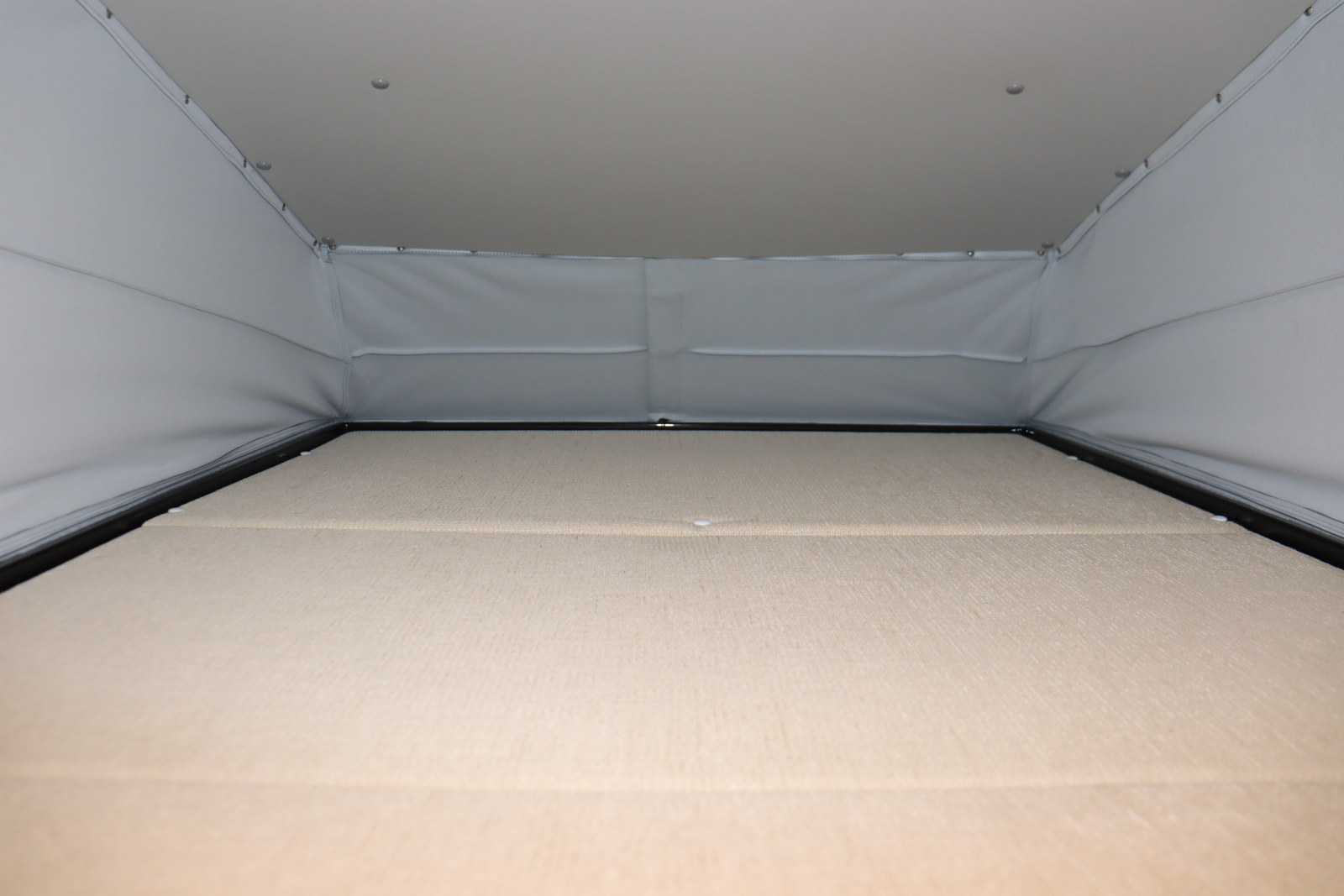 キャンピングカー バンコン NV200ﾊﾞﾈｯﾄ ﾎﾟｯﾌﾟｺﾝeE FFﾋｰﾀｰ