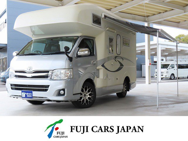 キャンピングカー キャブコン ハイエース ファンルーチェセレンゲティ 窓エアコン 4WD