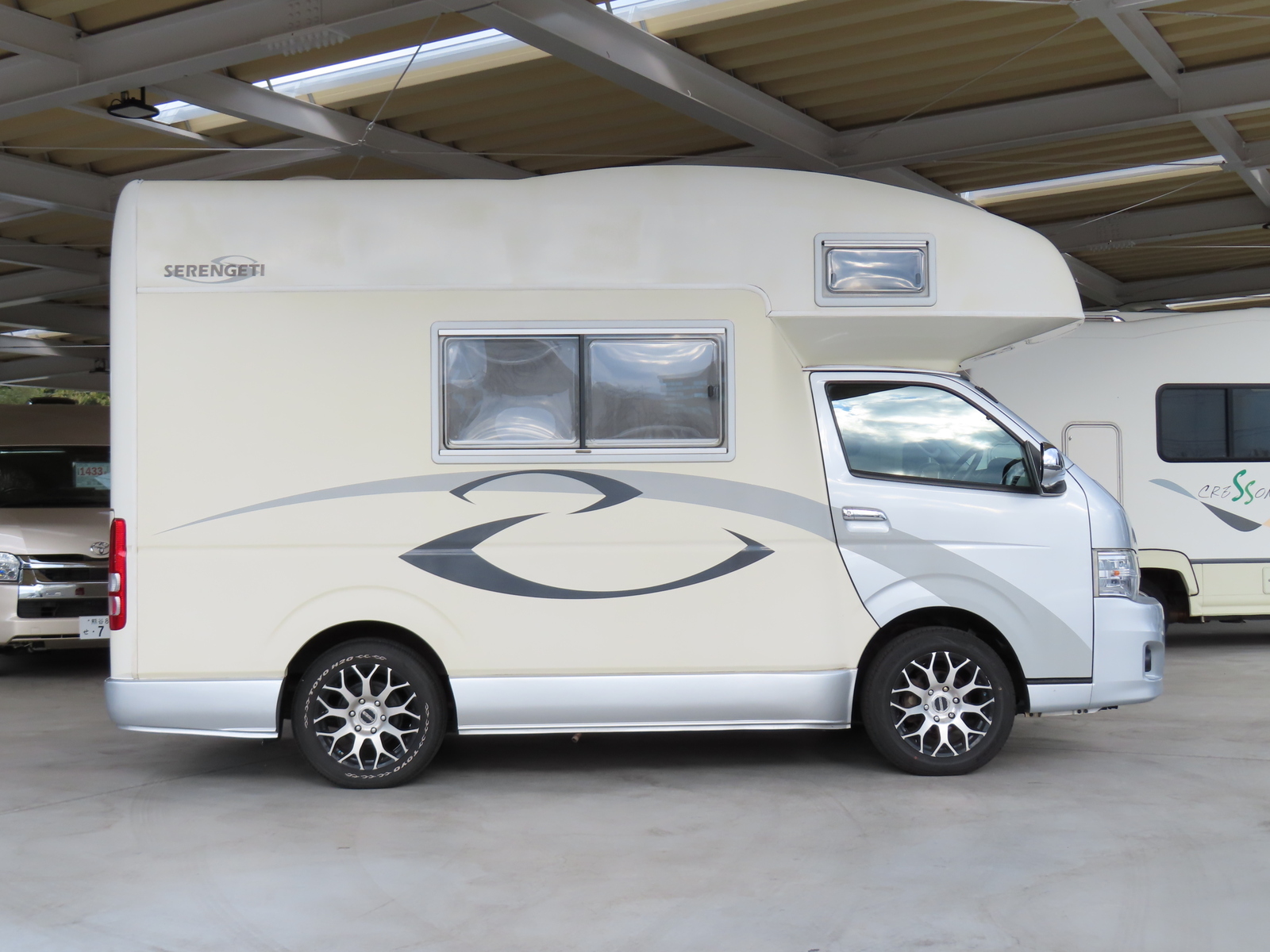 キャンピングカー キャブコン ﾊｲｴｰｽ ﾌｧﾝﾙｰﾁｪｾﾚﾝｹﾞﾃｨ 窓ｴｱｺﾝ 4WD