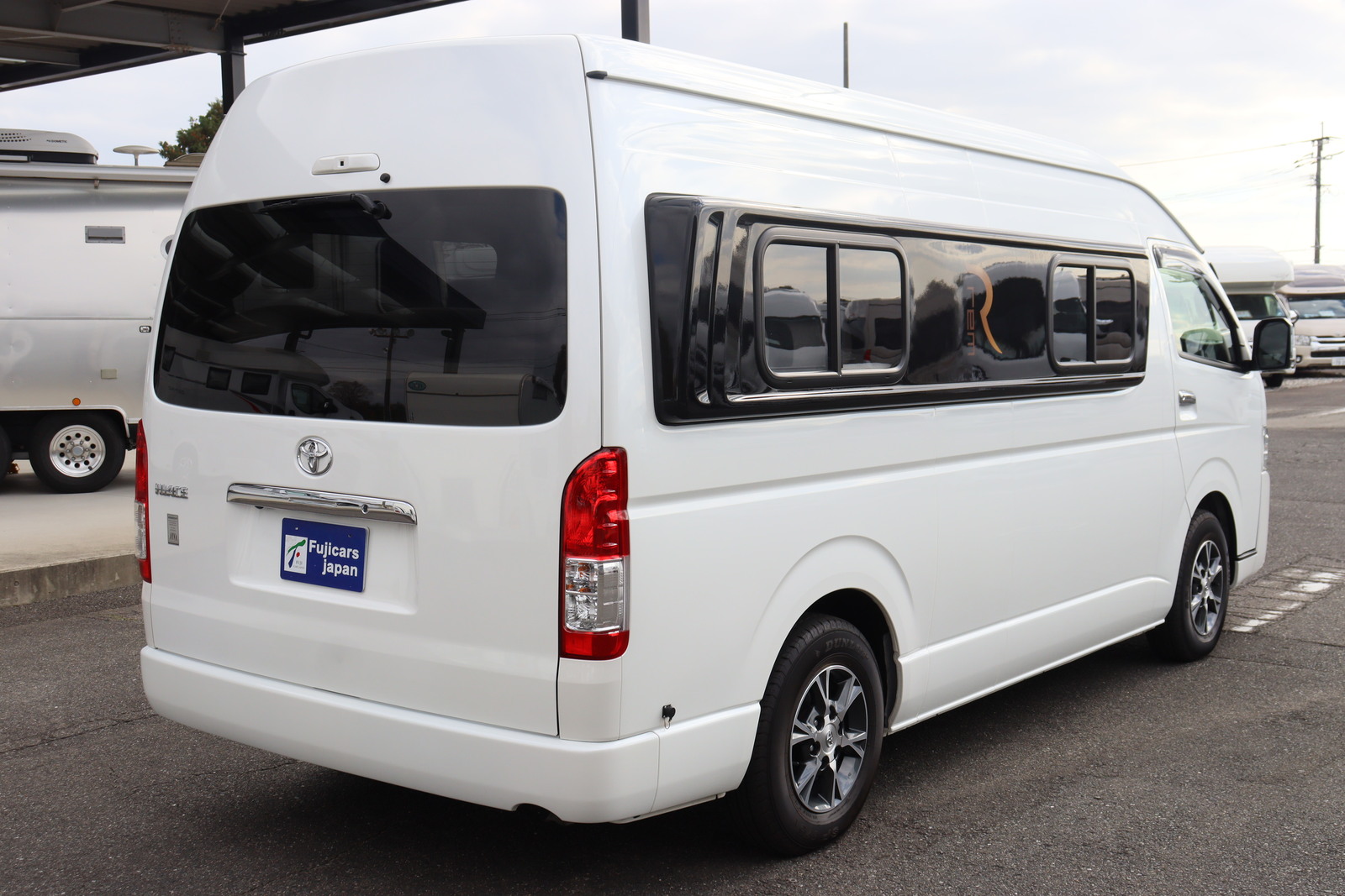 キャンピングカー バンコン ﾊｲｴｰｽ ｷｬﾝﾊﾟｰ鹿児島 ﾚﾑBV　DCｸｰﾗｰ