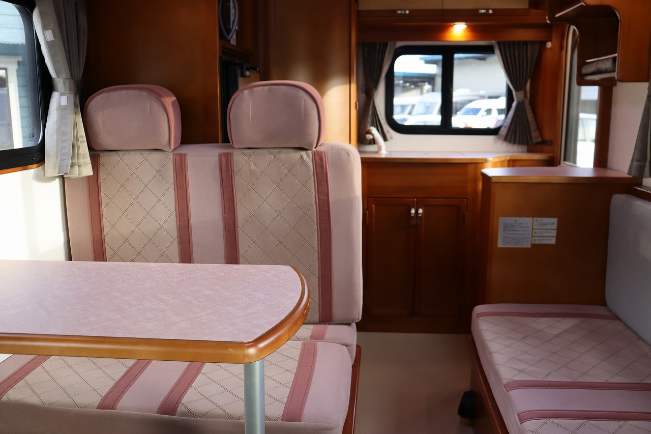 キャンピングカー キャブコン NV200ﾊﾞﾈｯﾄ AtoZ ｱﾙﾌｧ ﾀｲﾌﾟ1