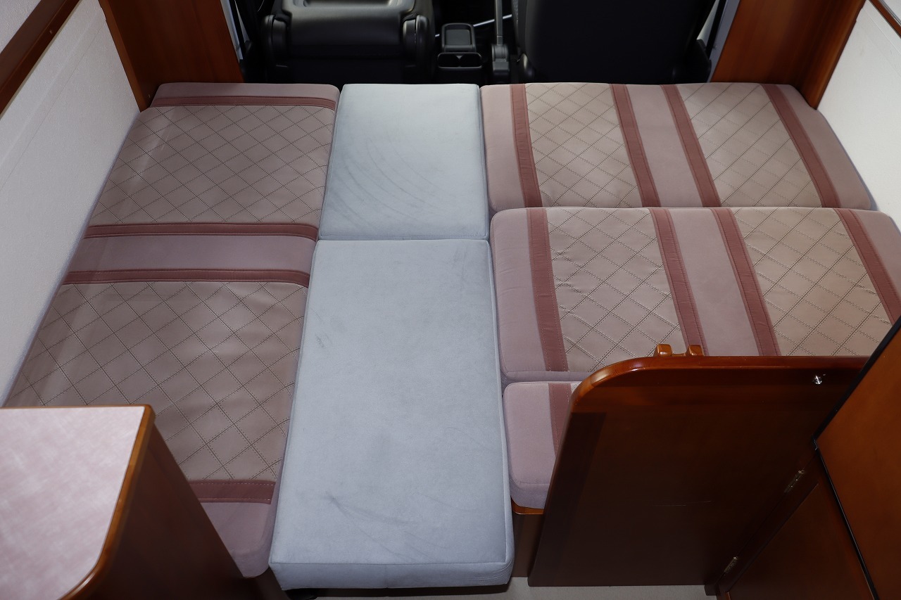 キャンピングカー キャブコン NV200ﾊﾞﾈｯﾄ AtoZ ｱﾙﾌｧ ﾀｲﾌﾟ1