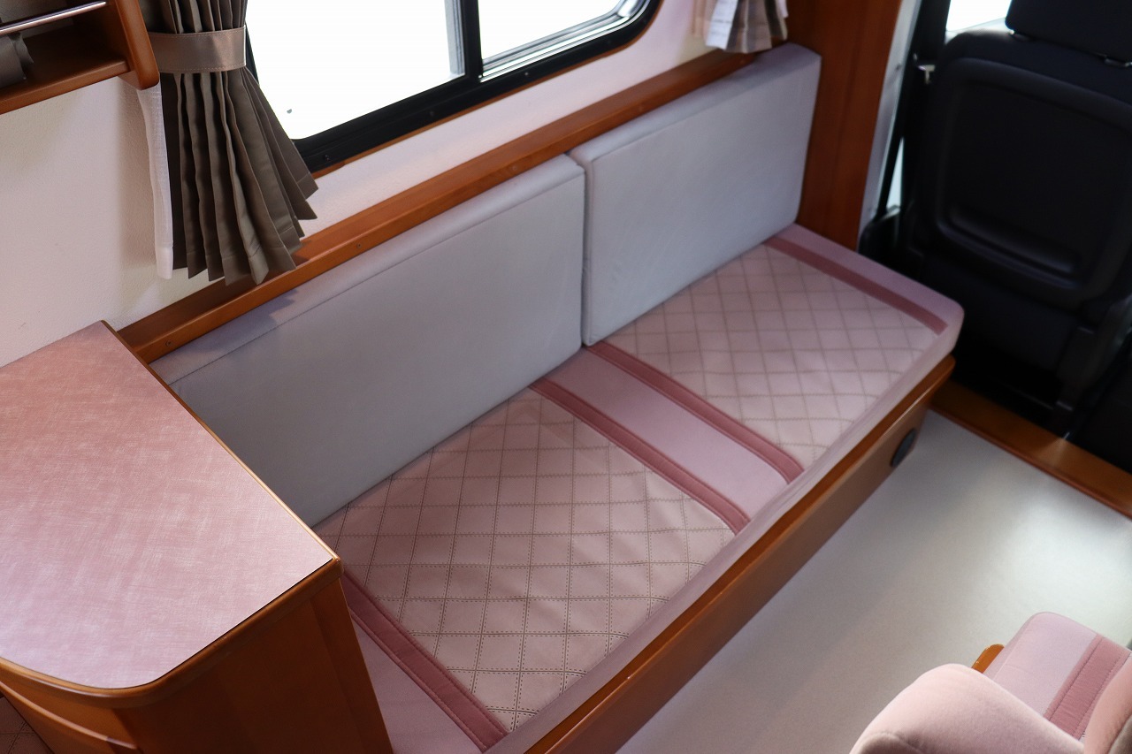 キャンピングカー キャブコン NV200ﾊﾞﾈｯﾄ AtoZ ｱﾙﾌｧ ﾀｲﾌﾟ1