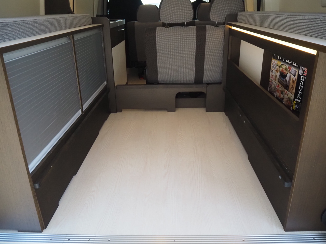 キャンピングカー バンコン ﾊｲｴｰｽ ﾄｲﾌｧｸﾄﾘｰ ﾊﾞｰﾃﾞﾝG 4WDDT