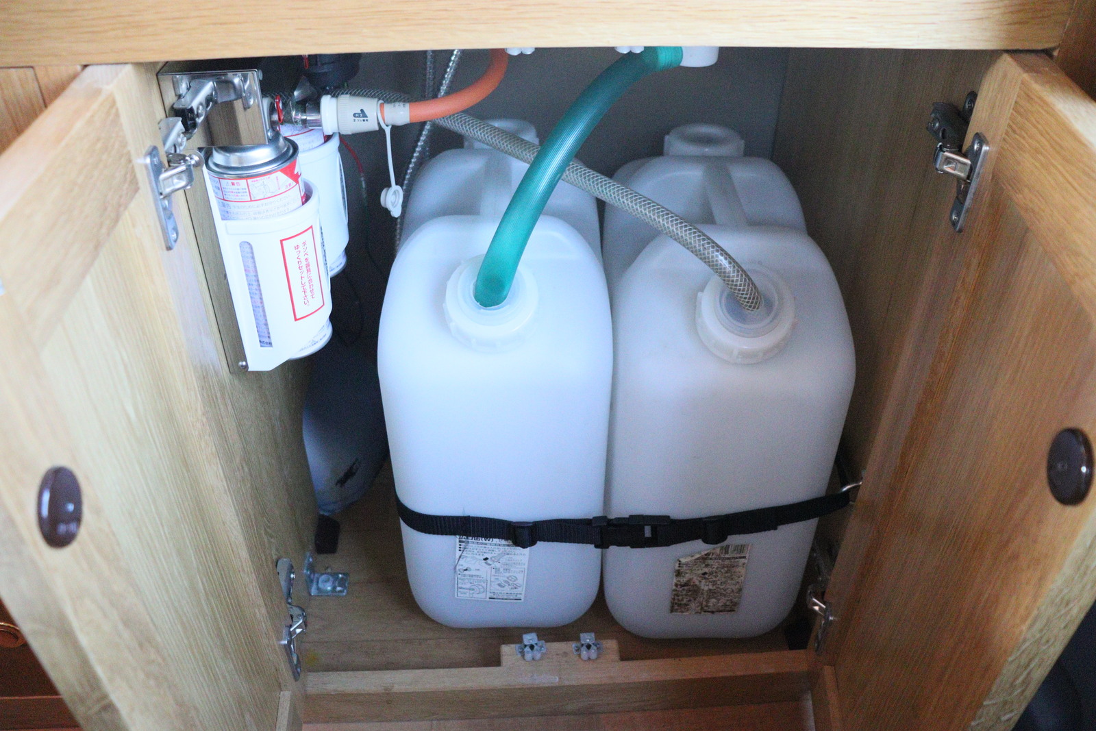 キャンピングカー バンコン ｷｬﾗﾊﾞﾝ ｶﾄｰﾓｰﾀｰ ｵｰｸｻｲﾄﾞ 4WD