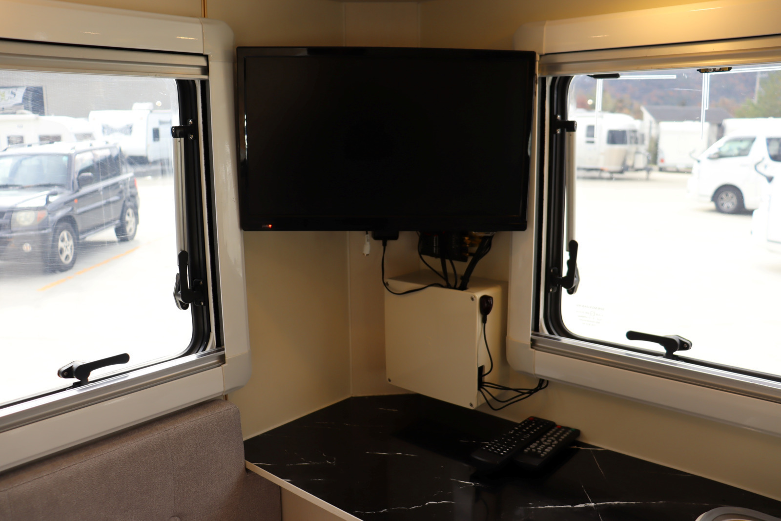 キャンピングカー 軽キャンパー ﾊｲｾﾞｯﾄ JPｽﾀｰ ﾊｯﾋﾟｰ1 FFﾋｰﾀｰ 4WD