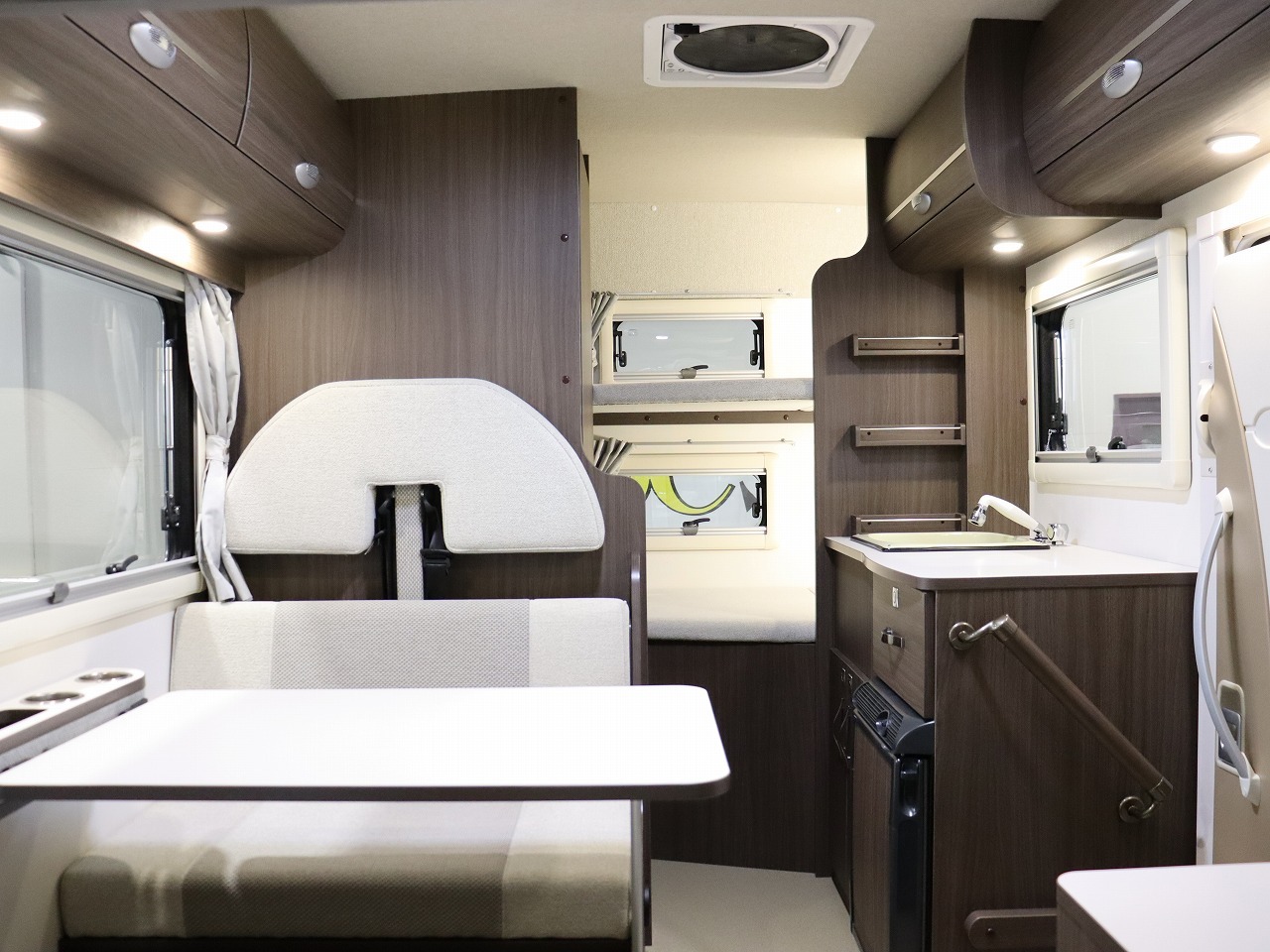 キャンピングカー キャブコン ﾎﾞﾝｺﾞ ﾅｯﾂRV ﾏｯｼｭW 4WD　FFﾋｰﾀｰ