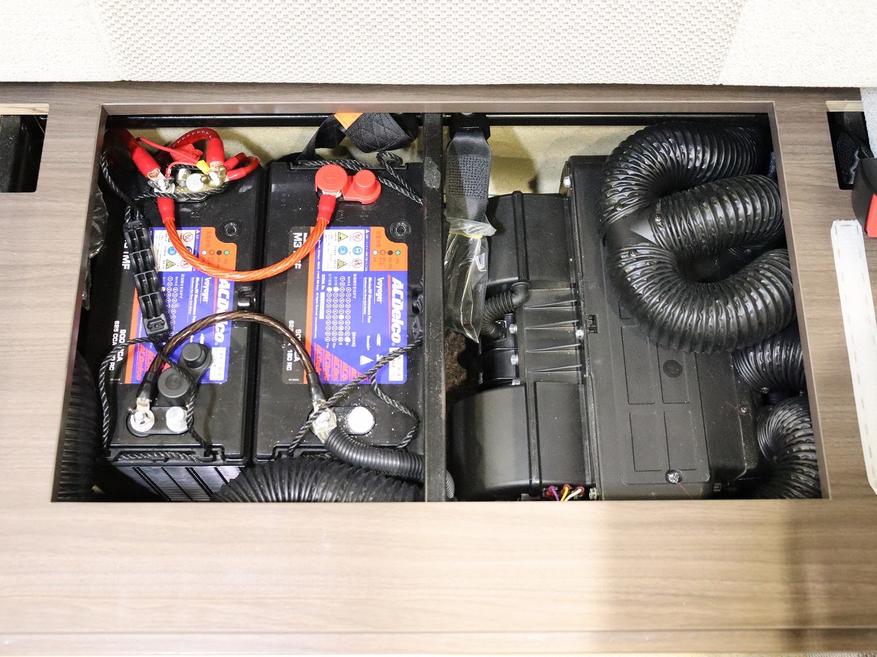 キャンピングカー キャブコン ﾎﾞﾝｺﾞ ﾅｯﾂRV ﾏｯｼｭW 4WD　FFﾋｰﾀｰ