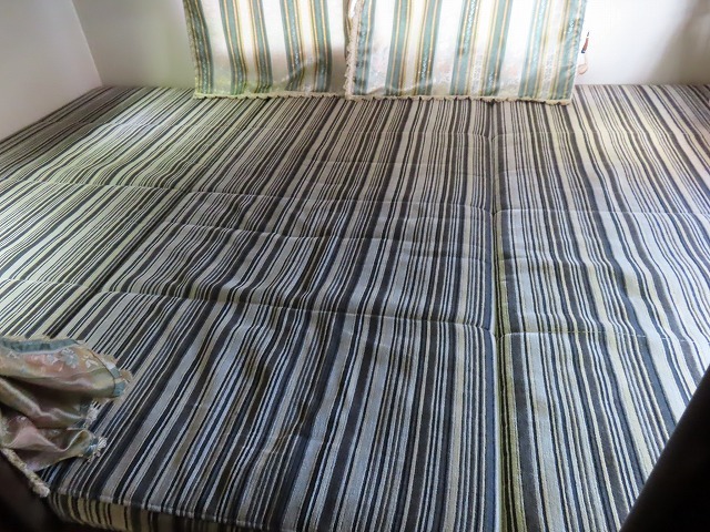 キャンピングカー バスコン ｺｰｽﾀｰ ﾅｯﾂRV ﾎﾞｰﾀﾞｰ60　発電機