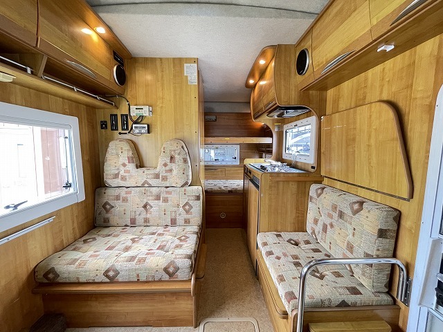 キャンピングカー キャブコン ｶﾑﾛｰﾄﾞ ﾊﾞﾝﾃｯｸ ｼﾞﾙ520 FFﾋｰﾀｰ