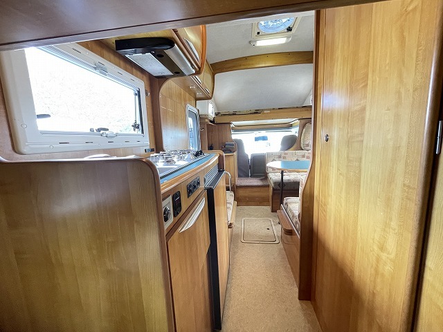 キャンピングカー キャブコン ｶﾑﾛｰﾄﾞ ﾊﾞﾝﾃｯｸ ｼﾞﾙ520 FFﾋｰﾀｰ