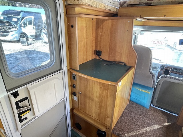 キャンピングカー キャブコン ｶﾑﾛｰﾄﾞ ﾊﾞﾝﾃｯｸ ｼﾞﾙ520 FFﾋｰﾀｰ