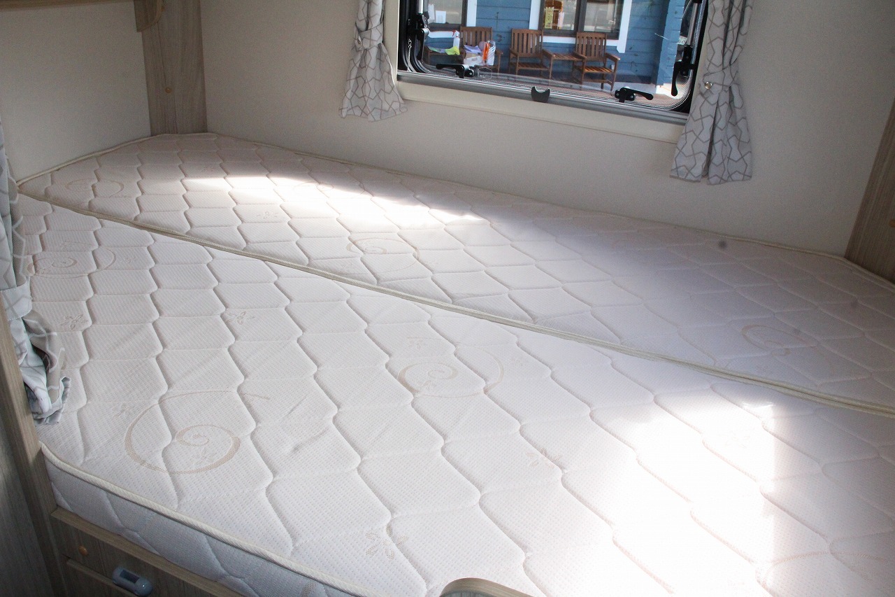 キャンピングカー キャブコン ｶﾑﾛｰﾄﾞ ﾅｯﾂRV ｸﾚｿﾝｼﾞｬｰﾆｰRｴﾎﾞﾗｲﾄ