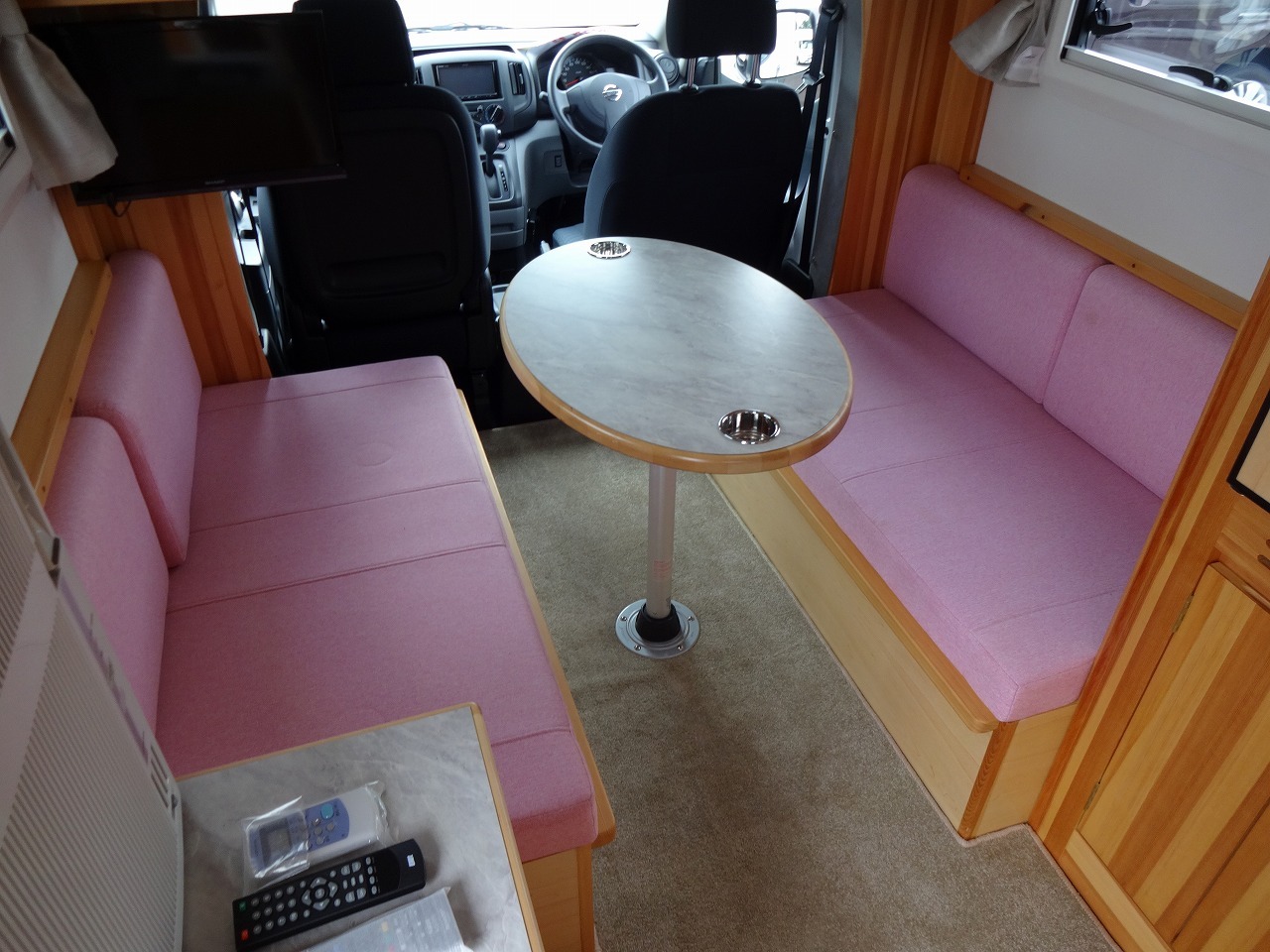 キャンピングカー キャブコン NV200ﾊﾞﾈｯﾄ AtoZｱﾙﾌｧ ﾀｲﾌﾟ2 4WD