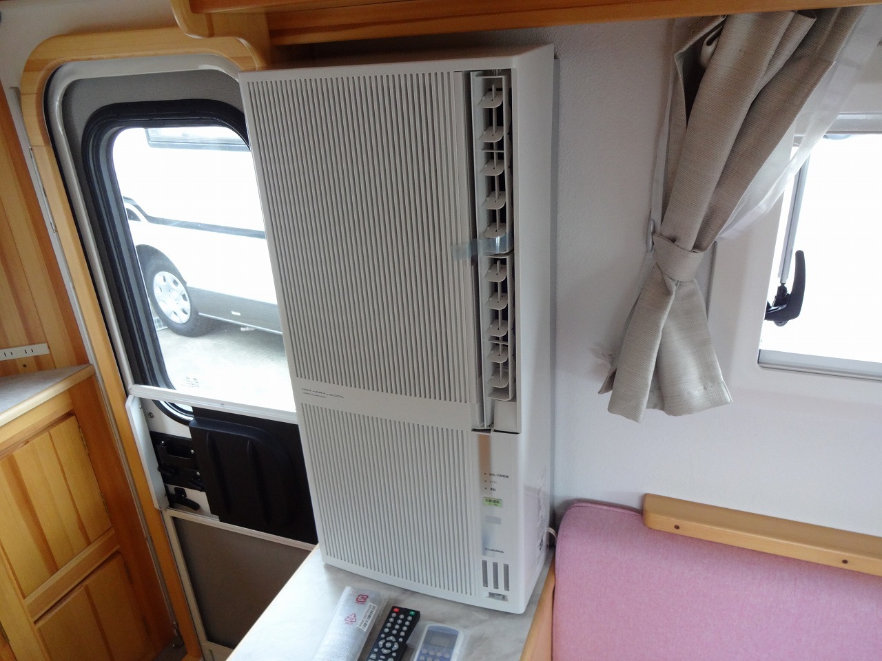 キャンピングカー キャブコン NV200ﾊﾞﾈｯﾄ AtoZｱﾙﾌｧ ﾀｲﾌﾟ2 4WD