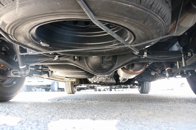 キャンピングカー バンコン ﾊｲｴｰｽ FOCS DS-L 4WD