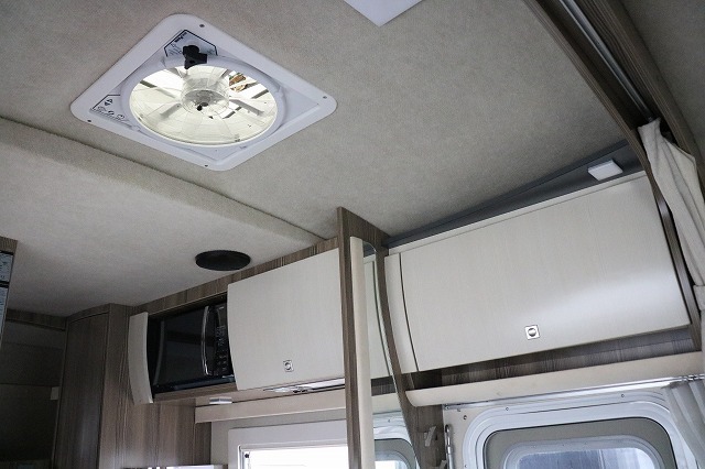 キャンピングカー キャブコン ｶﾑﾛｰﾄﾞ ﾊﾞﾝﾃｯｸ ｼﾞﾙ520 4WD