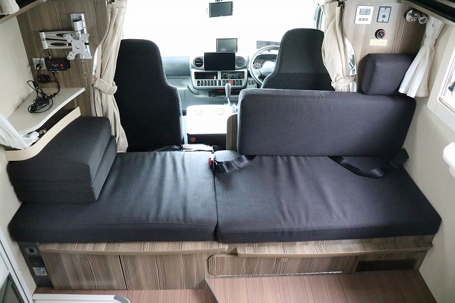 キャンピングカー キャブコン ｶﾑﾛｰﾄﾞ ﾊﾞﾝﾃｯｸ ｼﾞﾙ520 4WD