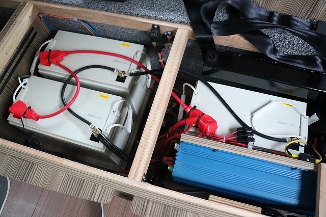 キャンピングカー キャブコン ｶﾑﾛｰﾄﾞ ﾊﾞﾝﾃｯｸ ｼﾞﾙ520 4WD