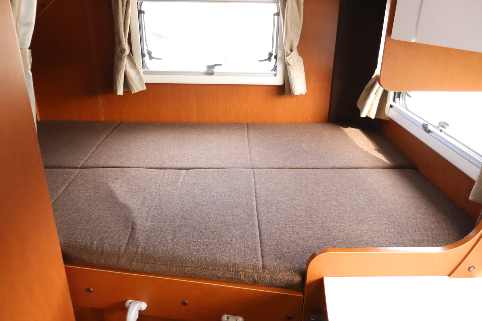 キャンピングカー キャブコン ｶﾑﾛｰﾄﾞ ﾅｯﾂRV ｸﾚｱ5.3Xｴﾎﾞﾘｭｰｼｮﾝ