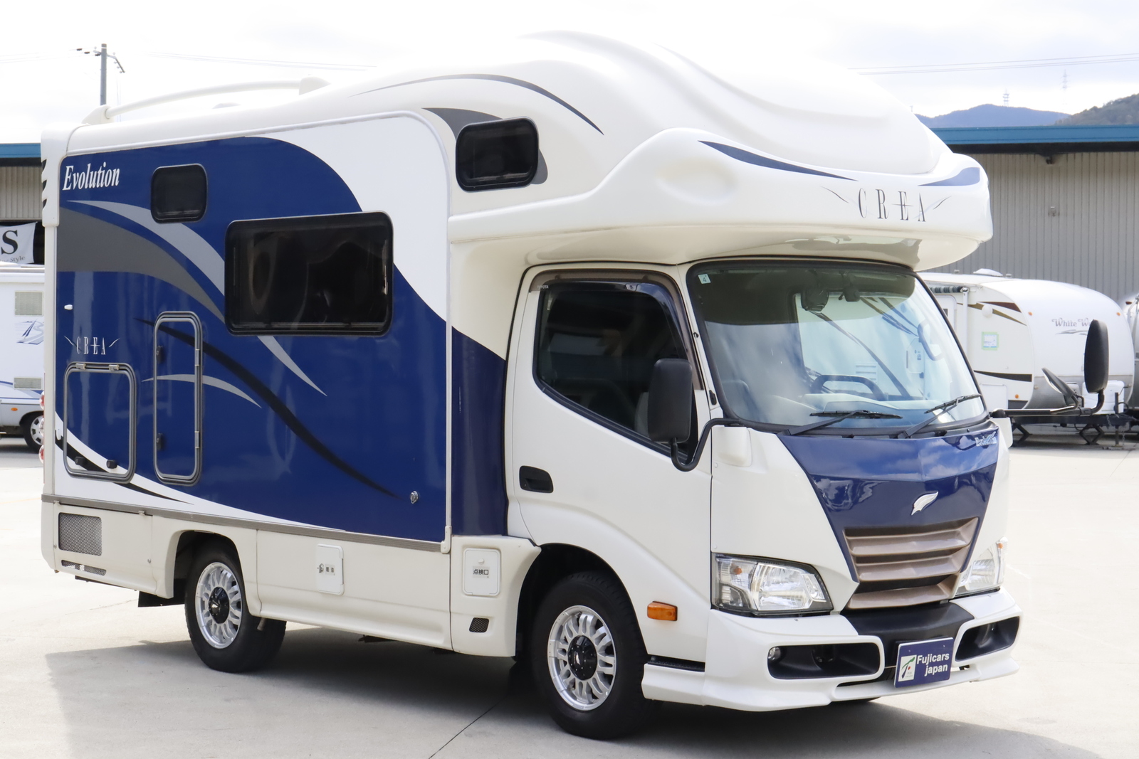 キャンピングカー キャブコン ｶﾑﾛｰﾄﾞ ﾅｯﾂRV ｸﾚｱ5.3Xｴﾎﾞﾘｭｰｼｮﾝ