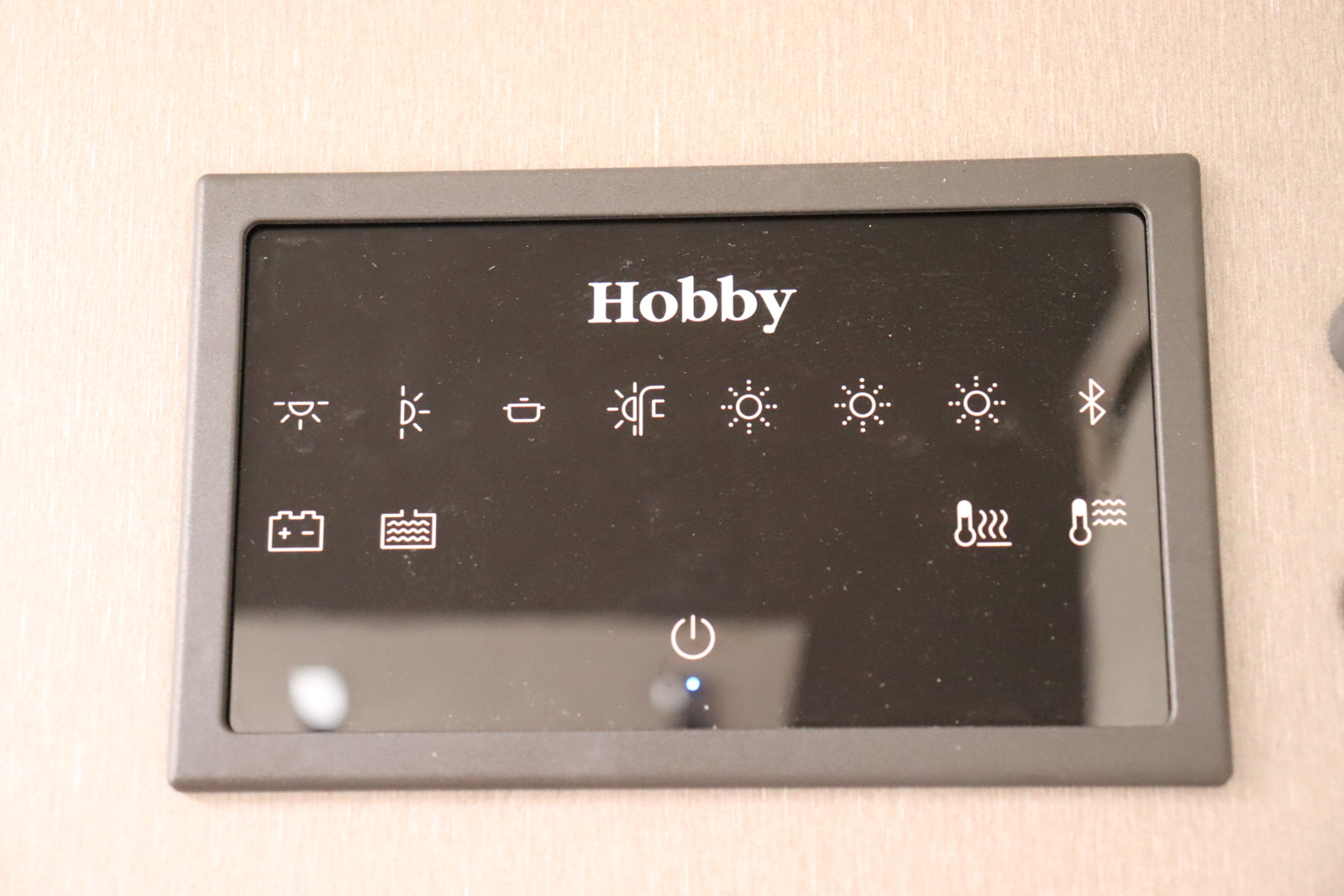 キャンピングカー トレーラー ﾎﾋﾞｰ 540WFU 家庭用ｴｱｺﾝ FFﾋｰﾀｰ