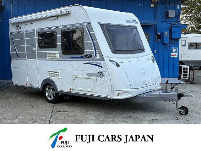 キャンピングカー トレーラー トリガノ エメロード376 FFヒーター ムーバー