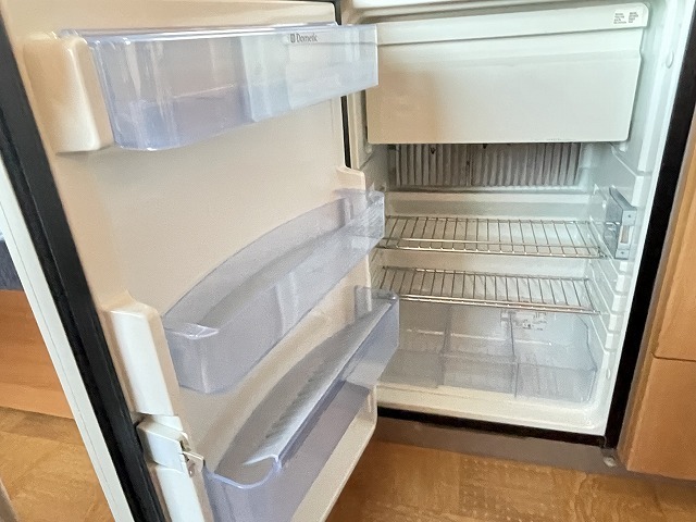 キャンピングカー トレーラー ﾄﾘｶﾞﾉ ｴﾒﾛｰﾄﾞ376 FFﾋｰﾀｰ ﾑｰﾊﾞｰ