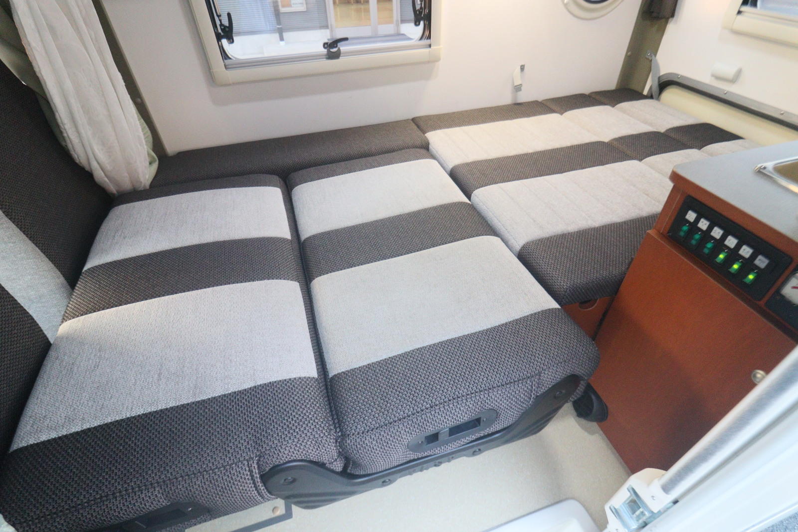 キャンピングカー 軽キャンパー ｷｬﾘｲ ｲﾝﾃﾞｨ727 ﾀｲﾌﾟS